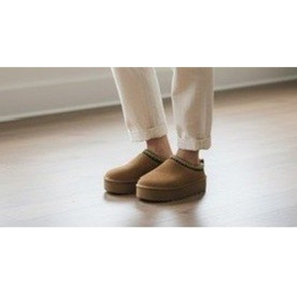 Mudd Shoes Womens Size 9 Suede Faux Fur Slip On Platform Clog Mule Stormy-13L‎